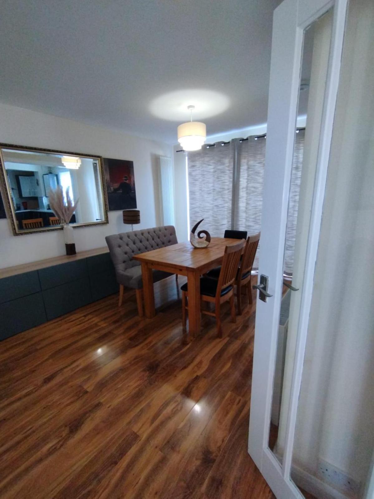 Edinburgh Villa 3 Bed Rooms House In Edinburgh - Private Parking Exterior foto